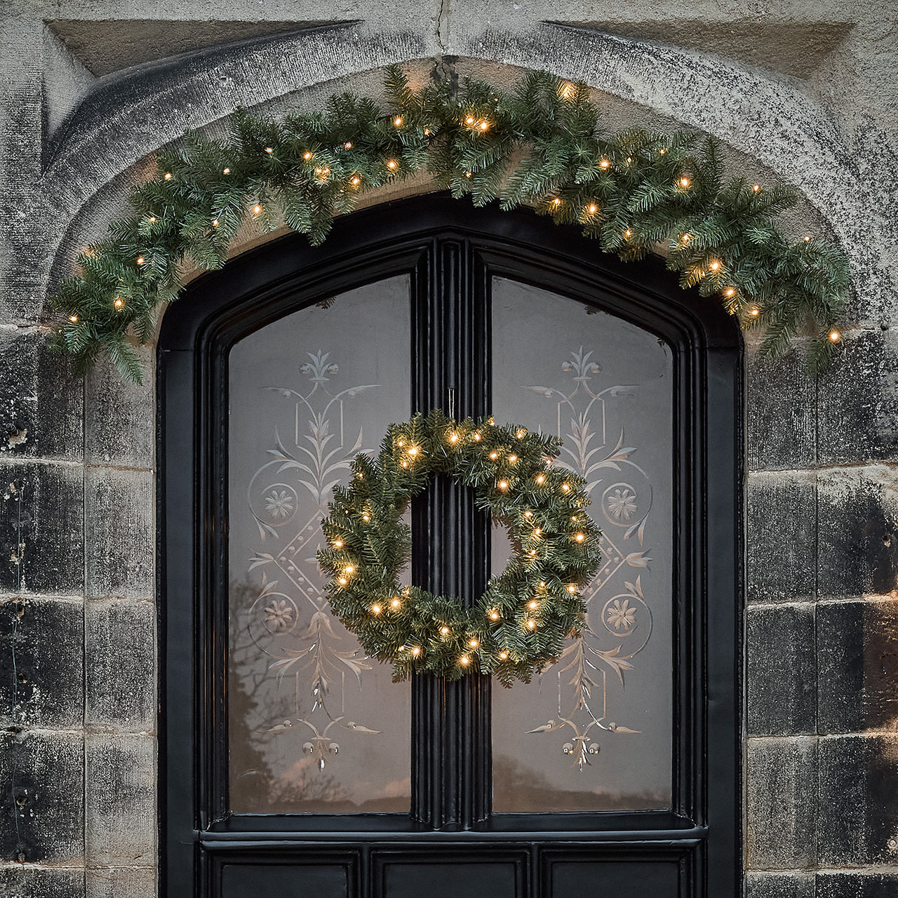 Lot de Couronne et Guirlande de Noël Pré-éclairées en Sapin