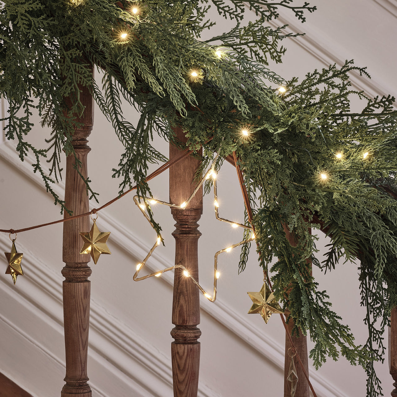 Guirlande de Noël de 1,8 m au Feuillage Luxuriant